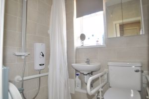 Photo 8- click for photo gallery